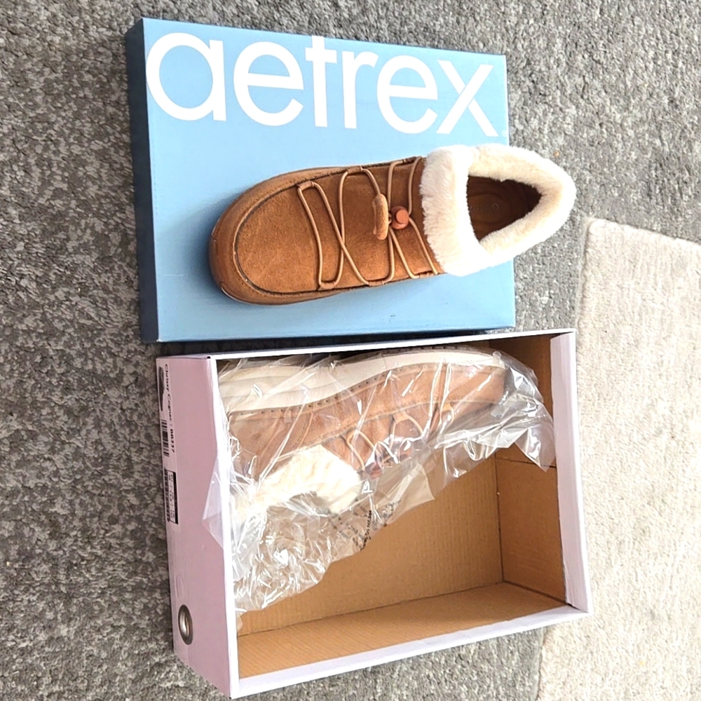 Detrex Chrissy slip on boots